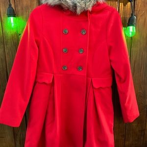 This is a warm, comfortable and soft jacket.